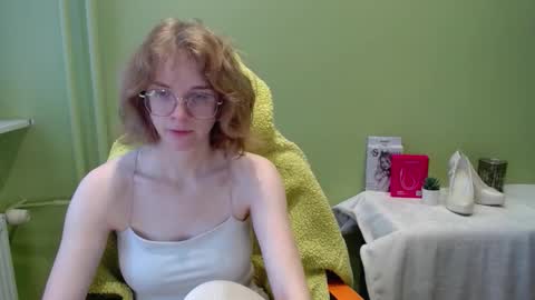 Snapshot of penny_lust chatting on November 17, 2025, 7:25 am Penny online show from November 17, 2025, 7:25 am