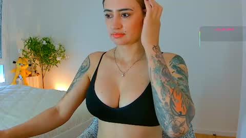 Snapshot of pennyy__ chatting on June 15, 2026, 9:33 am Hi Im Penelope better vibrations 1111 online show from June 15, 2026, 9:33 am