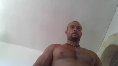 Snapshot of peoalex01 chatting on June 25, 2026, 6:29 am peoalex01 online show from June 25, 2026, 6:29 am