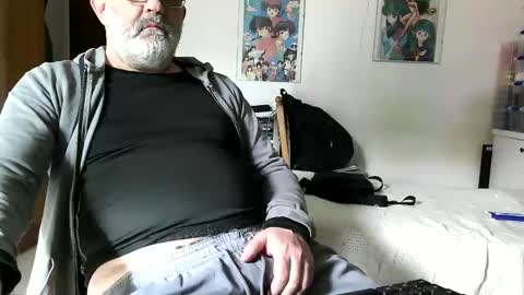 Peppe online show from October 26, 2025, 12:44 pm