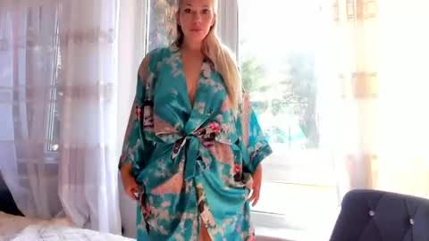 Olivia online show from July 21, 2026, 6:16 am
