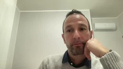 Snapshot of peppinslosqualo chatting on January 5, 2025, 2:17 am peppinslosqualo online show from January 5, 2025, 2:17 am