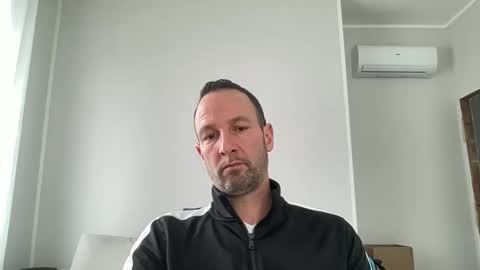 Snapshot of peppinslosqualo chatting on March 9, 2025, 10:08 am peppinslosqualo online show from March 9, 2025, 10:08 am