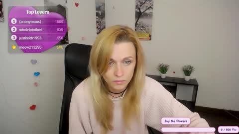 Snapshot of peppymia chatting on October 12, 2025, 7:07 am Mia online show from October 12, 2025, 7:07 am