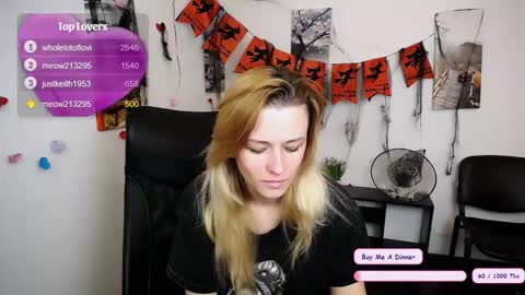 Snapshot of peppymia chatting on November 1, 2025, 2:57 am Mia online show from November 1, 2025, 2:57 am