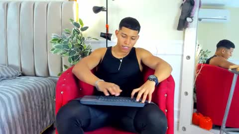 Snapshot of percy_god chatting on October 3, 2025, 7:11 pm percy_god online show from October 3, 2025, 7:11 pm