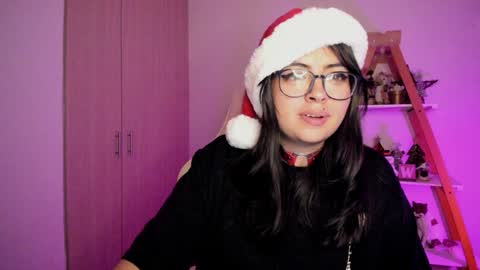 Snapshot of perfect__ana chatting on December 4, 2024, 2:31 am Sarah Ana Banana online show from December 4, 2024, 2:31 am