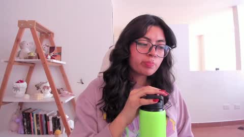 Snapshot of perfect__ana chatting on January 28, 2025, 7:32 pm Sarah Ana Banana online show from January 28, 2025, 7:32 pm