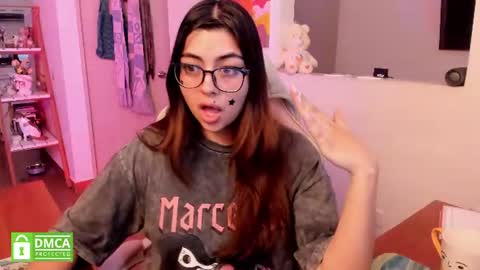 Snapshot of perfect__ana chatting on July 17, 2026, 1:51 pm Sarah Ana Banana online show from July 17, 2026, 1:51 pm