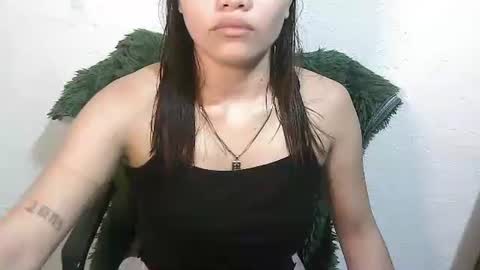 Snapshot of perfect_cunt4u chatting on January 13, 2026, 12:49 am perfect_cunt4u online show from January 13, 2026, 12:49 am