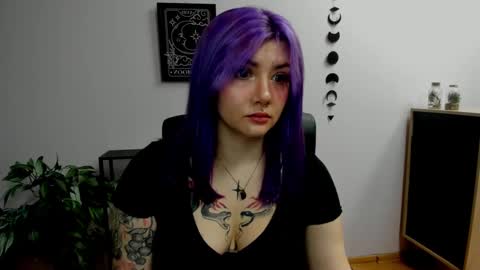 Gabbie online show from December 15, 2024, 8:08 am