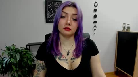 Gabbie online show from December 29, 2024, 11:18 am