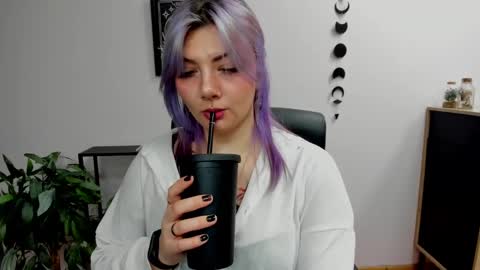 Gabbie online show from January 20, 2025, 6:21 pm