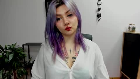 Gabbie online show from January 22, 2025, 4:55 pm