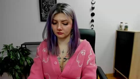 Gabbie online show from February 6, 2025, 6:13 pm