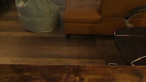 perfecto1957 online show from February 17, 2026, 6:03 pm