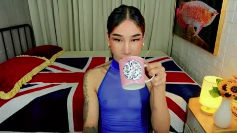 Snapshot of perfectstranger_ chatting on October 16, 2025, 2:01 am Chloe online show from October 16, 2025, 2:01 am