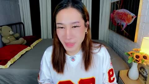 Snapshot of perfectstranger_ chatting on October 25, 2025, 12:40 am Chloe online show from October 25, 2025, 12:40 am