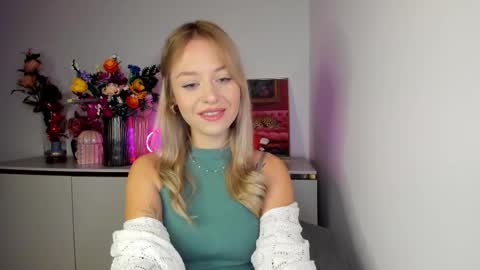 Cindy online show from October 29, 2025, 6:48 am