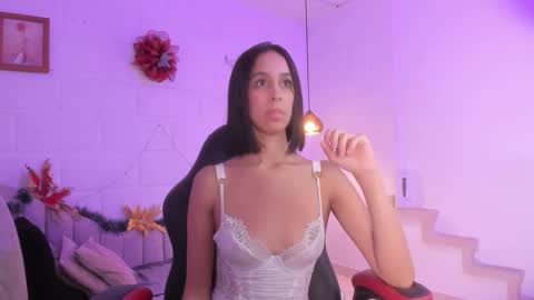 Snapshot of perla_dl chatting on December 14, 2025, 10:25 pm perla dl online show from December 14, 2025, 10:25 pm