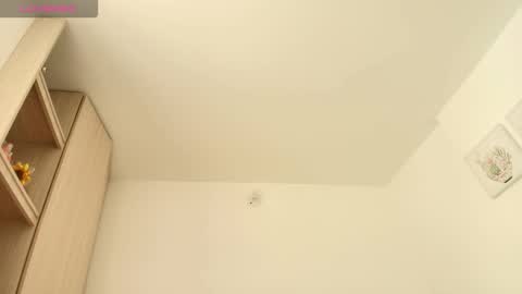 Snapshot of perla_hot4u chatting on January 7, 2026, 1:13 pm online show from January 7, 2026, 1:13 pm