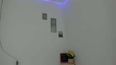 Snapshot of perla_mistc chatting on January 10, 2026, 6:42 pm Perla mistc online show from January 10, 2026, 6:42 pm