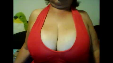 perlita070822 online show from December 12, 2024, 4:15 am