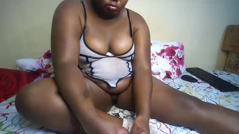 Snapshot of perpetual_doll chatting on January 3, 2025, 7:07 pm perpetual_doll online show from January 3, 2025, 7:07 pm