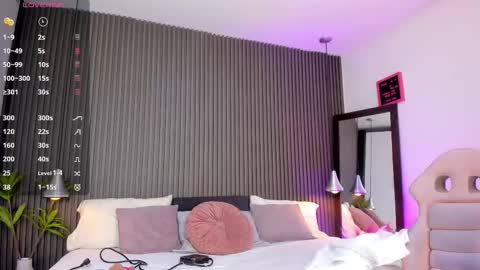 Lizza online show from March 25, 2026, 11:49 am