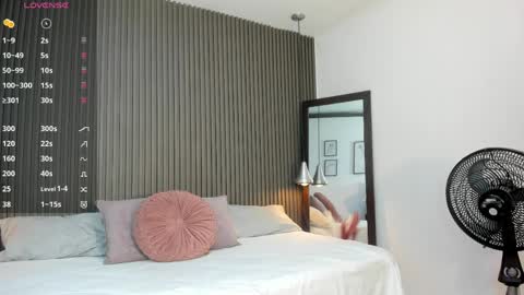 Lizza online show from April 11, 2026, 11:36 am