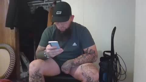 AKA perverted Step Daddy online show from May 6, 2026, 1:49 pm