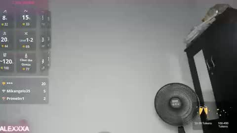 Snapshot of pervertt_mommy chatting on September 9, 2025, 9:14 pm Alexandra online show from September 9, 2025, 9:14 pm