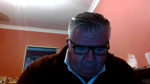 pete112991 online show from December 18, 2025, 3:51 pm