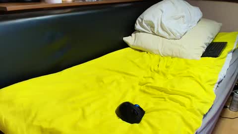 peter196888 online show from March 30, 2026, 2:34 am