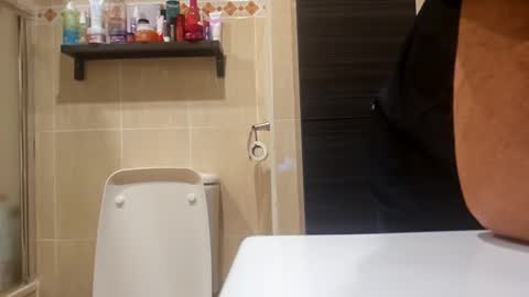 Snapshot of peter50831 chatting on October 21, 2025, 1:28 am peter50831 online show from October 21, 2025, 1:28 am