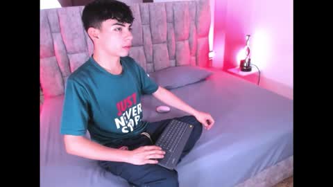 Peter online show from February 8, 2026, 6:00 pm