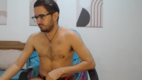 FELIPE online show from November 30, 2025, 11:25 am