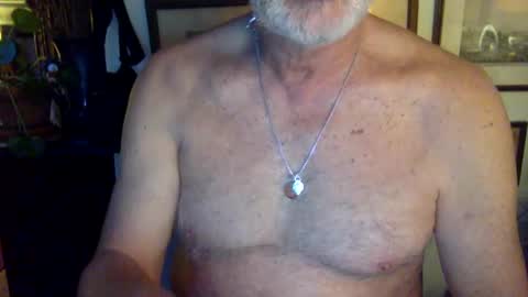 Snapshot of peterbartxxx chatting on December 3, 2024, 12:06 pm peterbartxxx online show from December 3, 2024, 12:06 pm