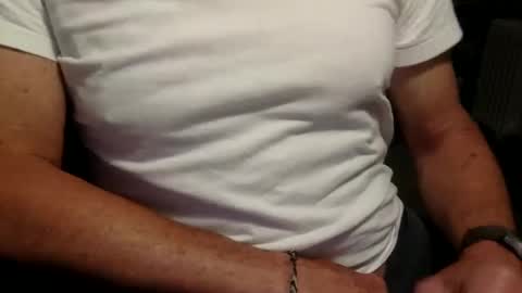 Snapshot of peterbartxxx chatting on October 10, 2025, 10:25 am peterbartxxx online show from October 10, 2025, 10:25 am