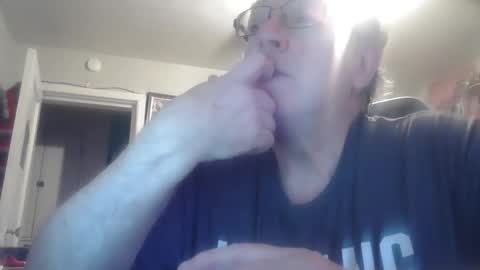 Snapshot of peterinohio57 chatting on March 30, 2026, 10:00 pm peterinohio57 online show from March 30, 2026, 10:00 pm