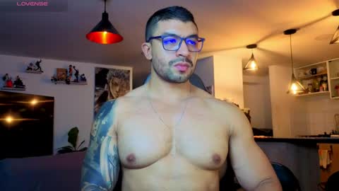 Snapshot of peterjack7 chatting on May 26, 2026, 2:29 am Peter Jack online show from May 26, 2026, 2:29 am