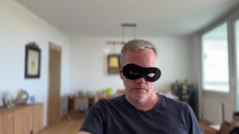 petforyou23 online show from April 29, 2026, 11:47 am