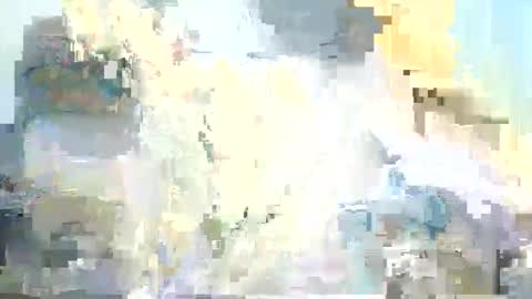 Snapshot of petite1987 chatting on September 23, 2025, 12:41 pm mhariz online show from September 23, 2025, 12:41 pm