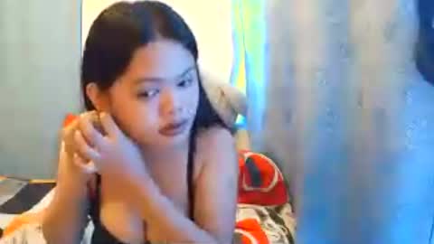 petite_angelxxx online show from July 24, 2026, 4:27 pm