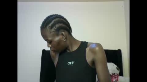 Snapshot of petite_lavi2 chatting on January 31, 2025, 11:03 am petite_lavi2 online show from January 31, 2025, 11:03 am