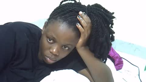 petite_melan online show from November 19, 2025, 4:34 am