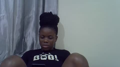 petite_melan online show from December 15, 2025, 6:12 pm