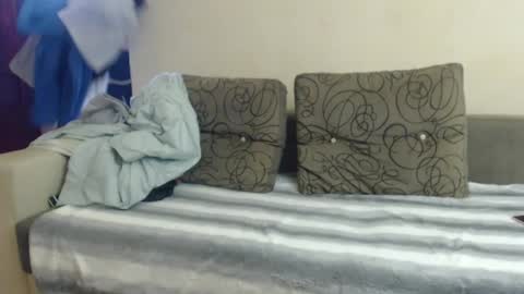 cosmina online show from December 10, 2024, 1:11 pm