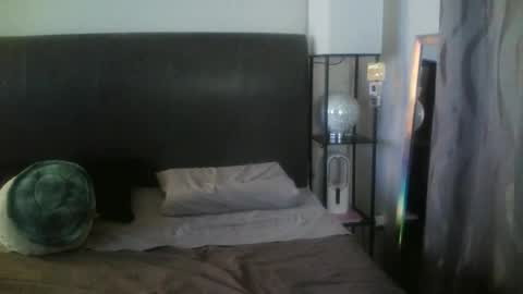 petite treat  online show from July 3, 2026, 5:25 am