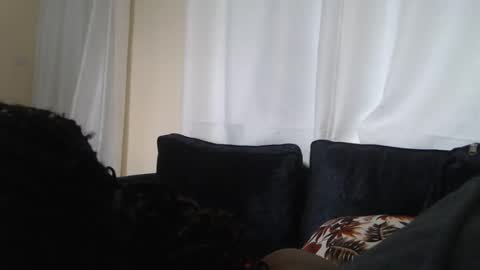 Snapshot of petiteblackjuicy chatting on May 9, 2026, 9:36 am Amara online show from May 9, 2026, 9:36 am